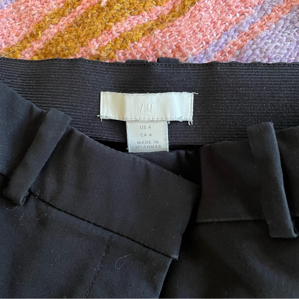 H&M Slacks Set - Picture 3 of 6